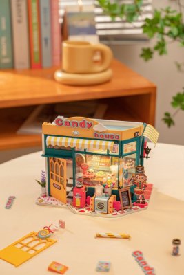 RoboTime 3D fa puzzle Miniatűr házikó Cukrászda