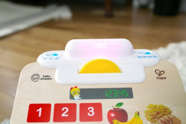 BABY EINSTEIN Magic Touch Kasse HAPE 9m+