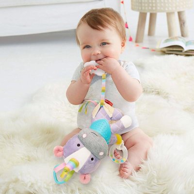 SKIP HOP Zabawka aktywna na C ringu Bandana Buddies Unicorn 0m+