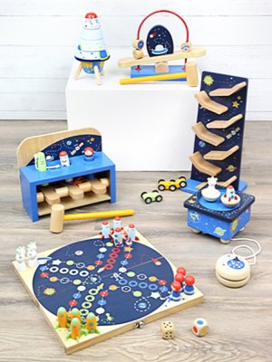 small foot Cascade Track Space