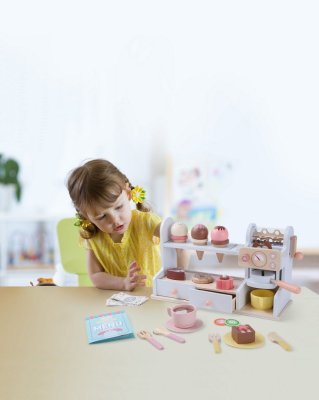 2Kids Toys Dřevěná cukrárna 2 v 1