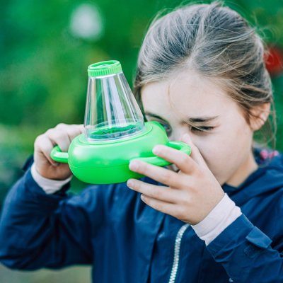 Bigjigs Toys Powiększające pudełko do obserwacji owadów