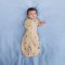 ERGOPOUCH Arrullo y saco de dormir 2 en 1 Cocoon Birthday Blobs 3-6 m, 6-8 kg, 1 tog