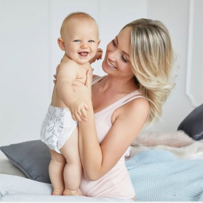 KOLORKY DELUXE VELVET Einwegwindeln Öko mit Samtoberfläche M (5-8 kg) 168 Stk. - MONATSVORRAT