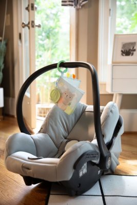 INGENUITY Livre sensoriel doux Nate 0m+