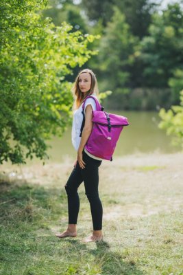 Monkey Mum® Mochila integrada de softshell para portabebés Carrie - Frambuesa dulce