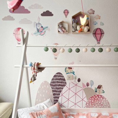 Stickers muraux - Collines et ballons en rose