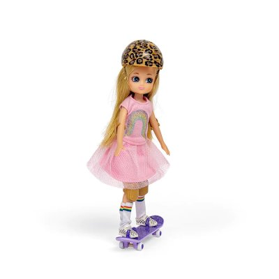 Păpușa Lottie skateboarder