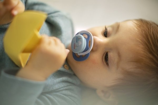 Philips AVENT Suzetă Ultra air Text 6-18m băiat, 2 buc