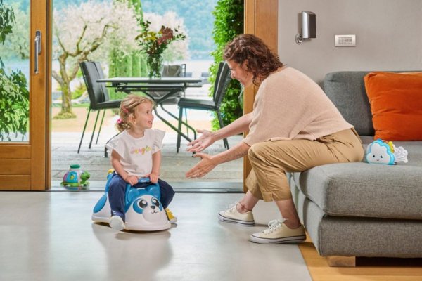 CHICCO Rowerek biegowy 3w1 Panda 12m+
