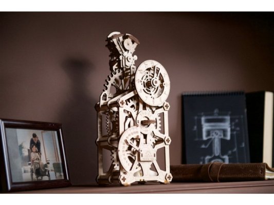 Ugears Puzzle 3D de madera mecánico Reloj del motor