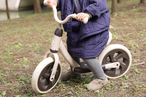 QPLAY Loopfiets Trainer Beige, leeftijd 2-4 jaar
