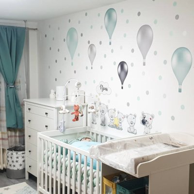 Wall stickers - Teddy bears with name above the crib