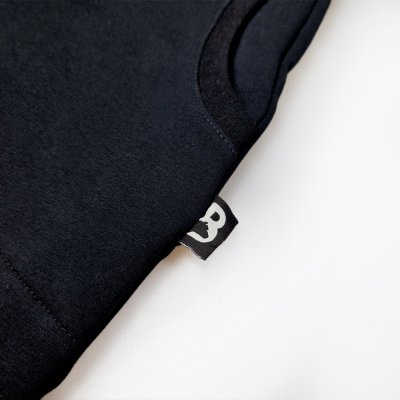 Mikinaste obleke z vezenino - črna