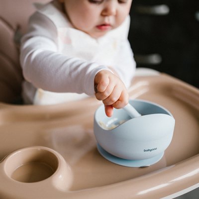 BABYONO Silicone bowl with suction cup - blue 6m+