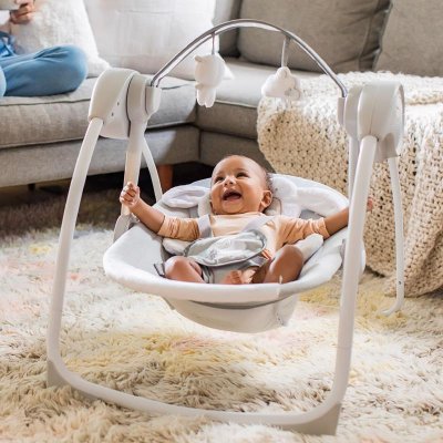 INGENUITY Babyschaukel mit Melodie Cuddle Lamb 0m+ bis 9 kg