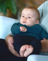 Corps d'enveloppement pour bébés, biberon vert