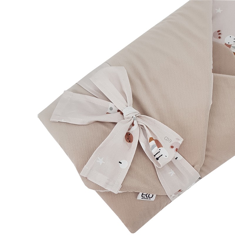Couverture d'emmaillotage écologique en coton avec insert amovible en noix de coco VELVET Bees Beige 75x75 cm – Image 4