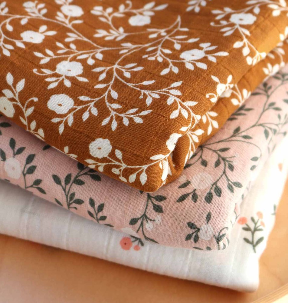 A Little Lovely Company - Linge de bain XL en mousseline, blossom - caramel – Image 6