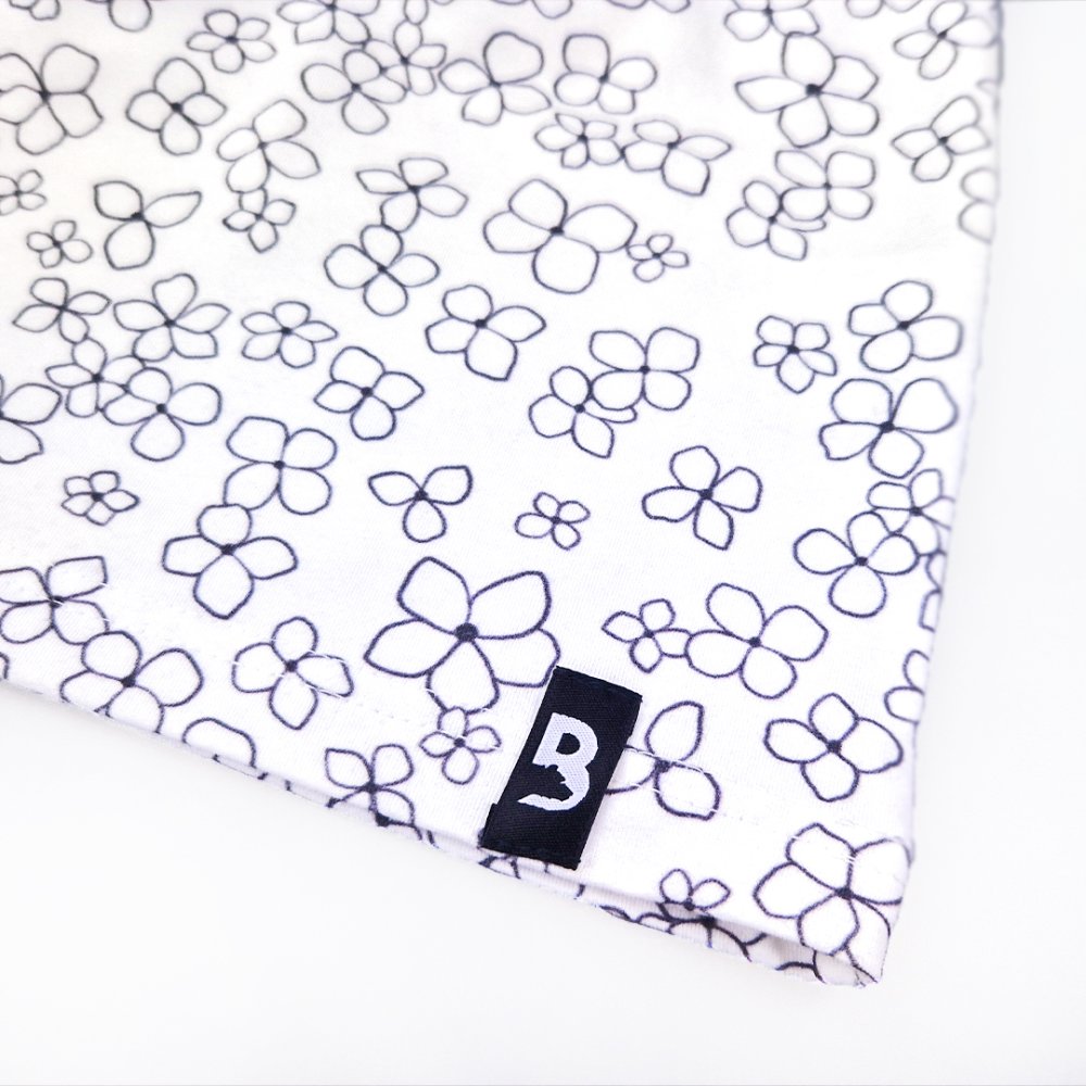 T-shirt d'allaitement IMPRESSION MC fin Outlast® - blanc fleurs noires M – Image 3