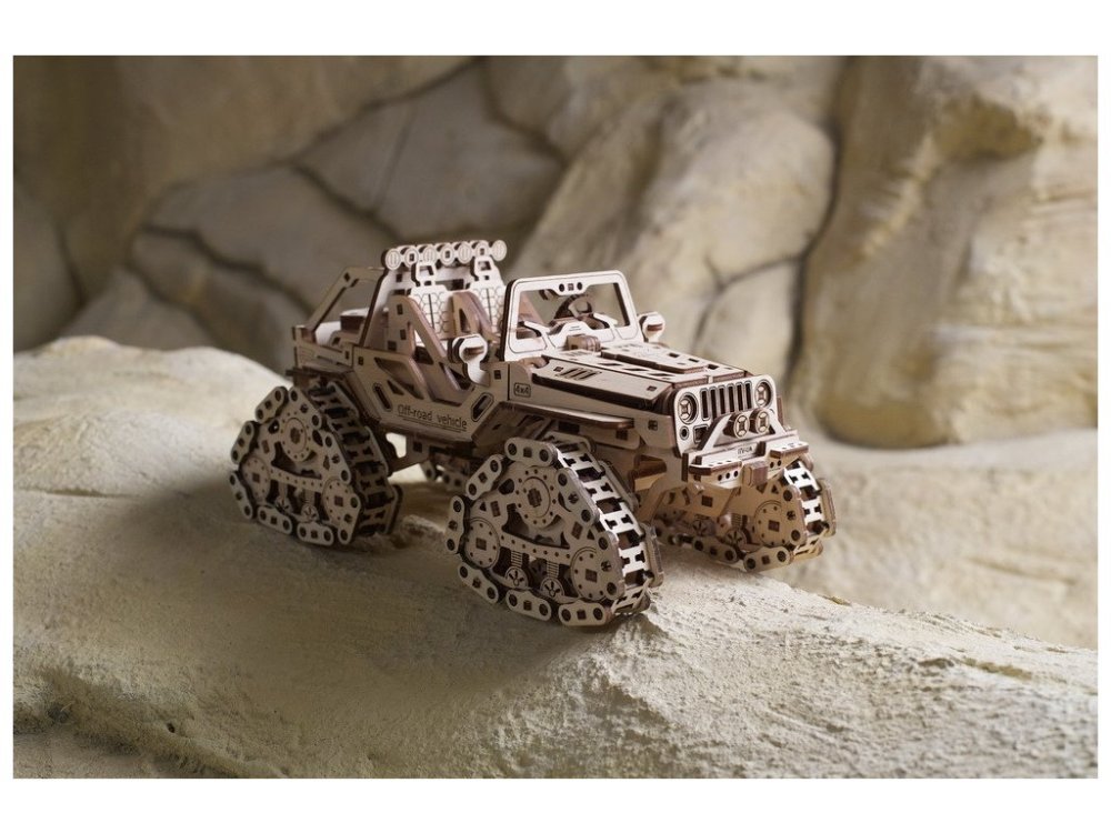 Ugears 3D dřevěné mechanické puzzle Pásové terénní vozidlo (obrázek 5)