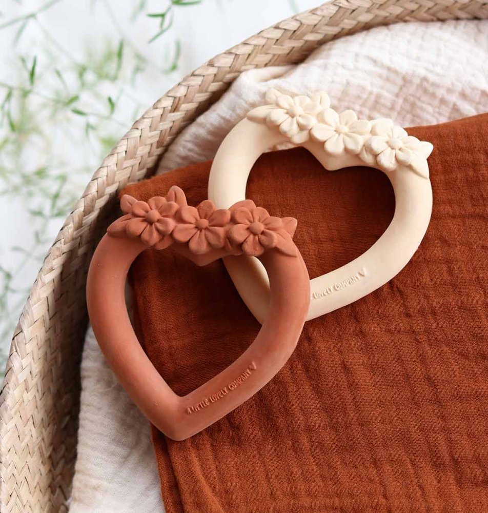 A Little Lovely Company - Massaggiagengive in caucciù - Cuore terracotta - immagine 5