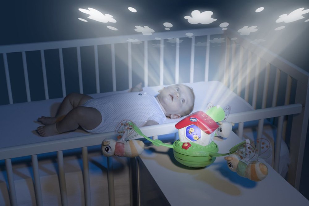 CHICCO Carrousel Boven Het Bed Met Projector Bee Hive