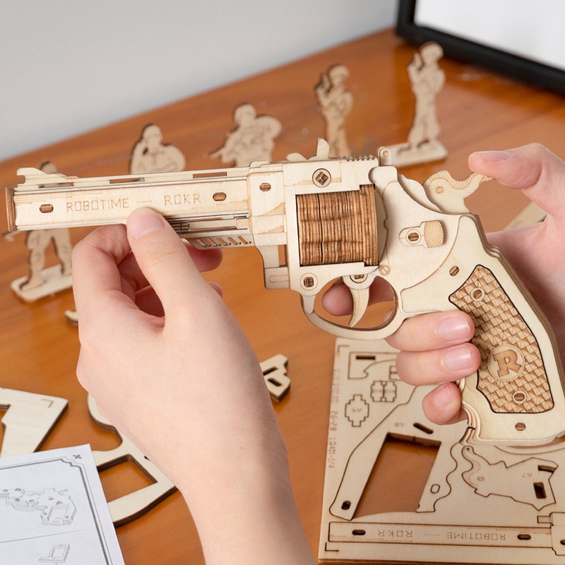 RoboTime 3D dřevěná mechanická skládačka Revolver Corsac (obrázek 10)