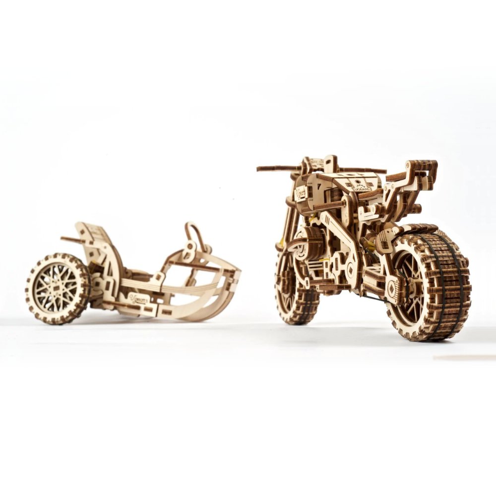 Ugears 3D dřevěné mechanické puzzle UGR-10 Motorka (scrambler) s vozíkem (obrázek 2)