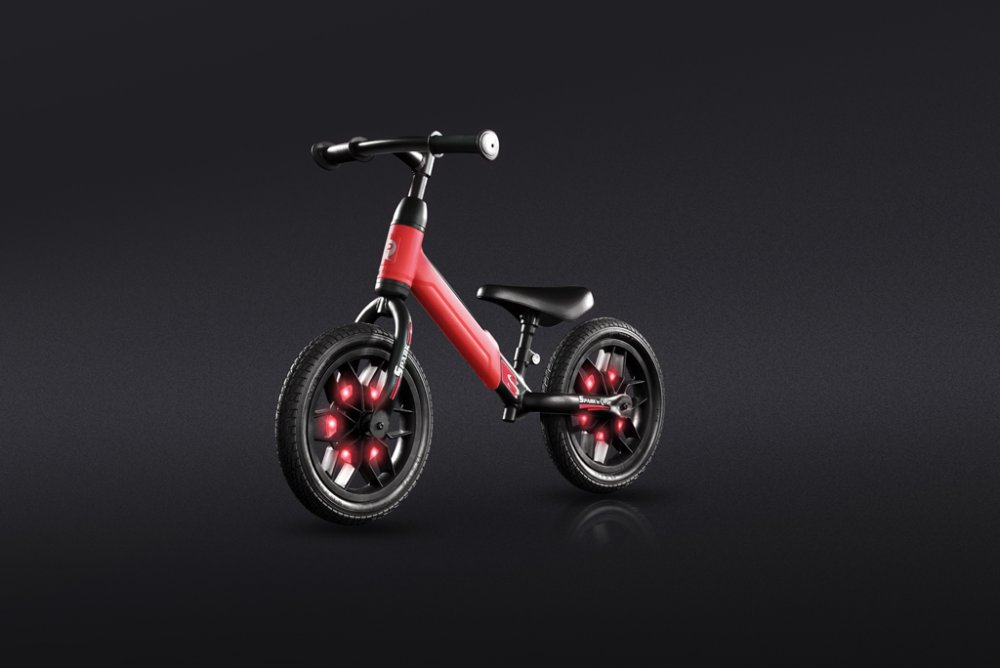 QPLAY Draisienne Spark Red, âge 3 - 6 ans, jusqu'à 30 kg – Image 4