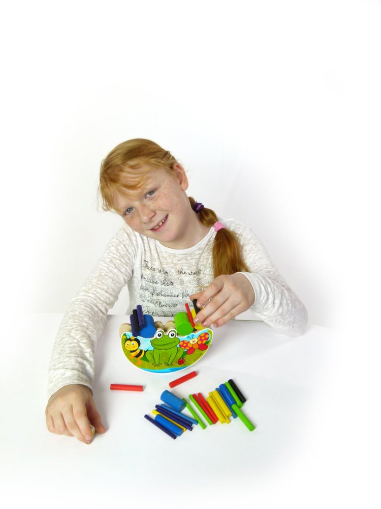 Hess Juego de equilibrio y motricidad rana