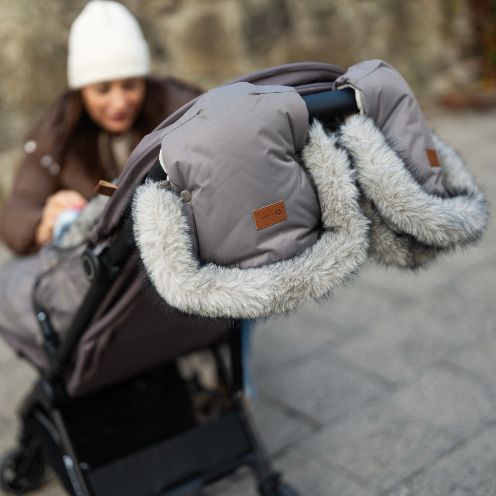 PETITE&MARS Manicotto/guanti Furry Elegant Caramel - immagine 4