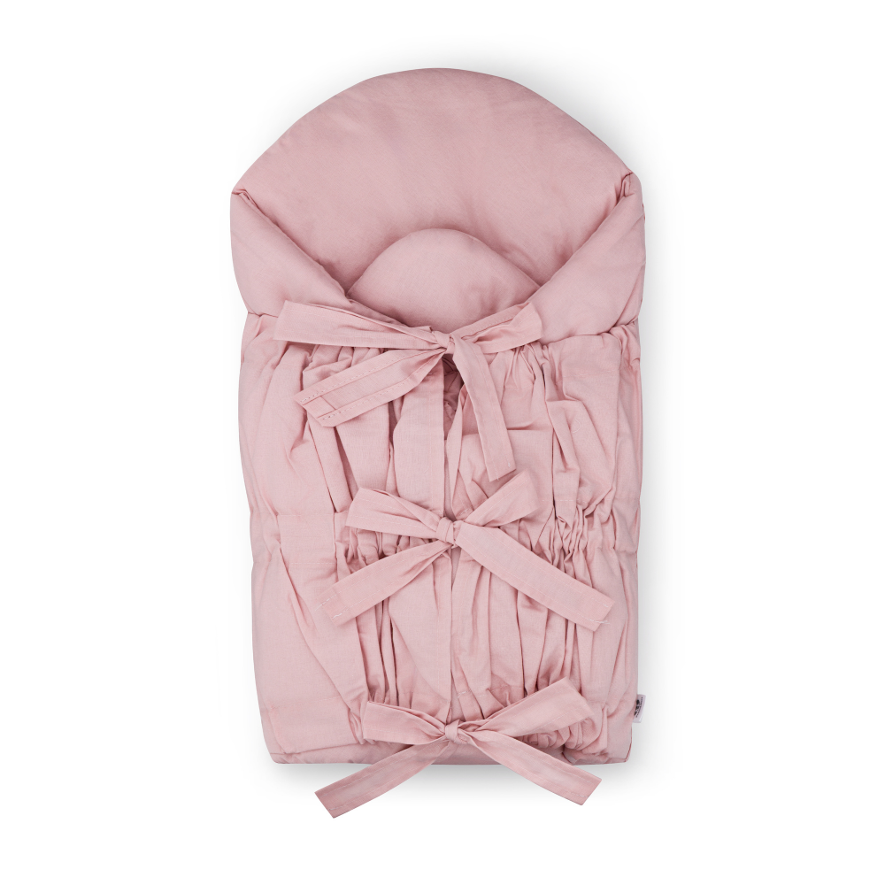 PETITE&MARS Zavinovačka šněrovací Nurse s pevnou kokosovou vložkou Dusty Pink 75×75 cm