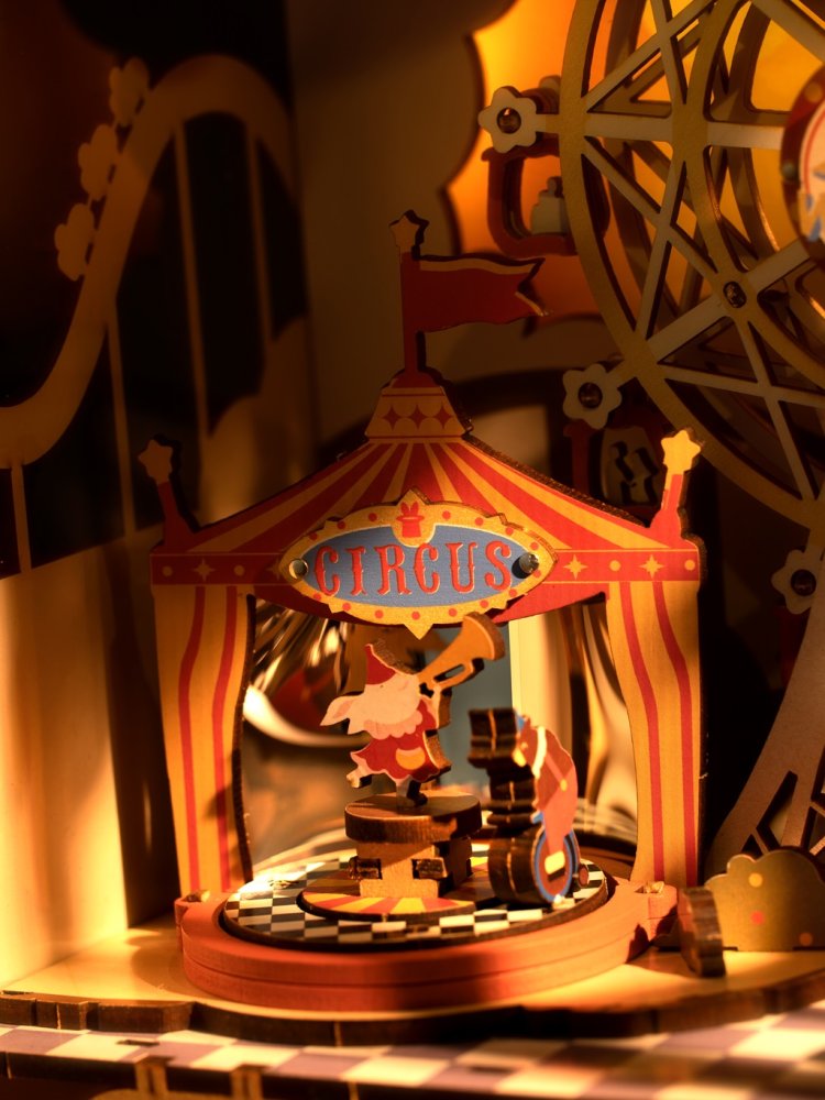 RoboTime 3D dřevěná skládačka hrací skříňky Karneval při západu slunce (obrázek 4)