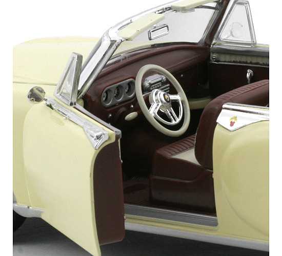 Welly Packard Carribbean (1953) 1:28 béžový (obrázek 4)
