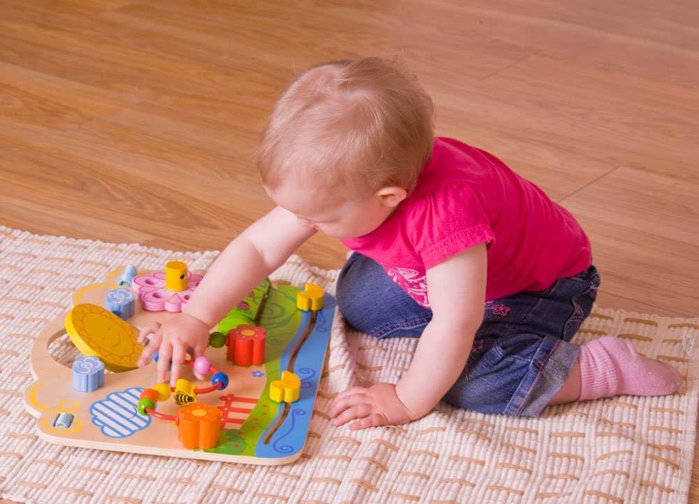 Bigjigs Baby Dřevěná motorická deska květy (obrázek 5)
