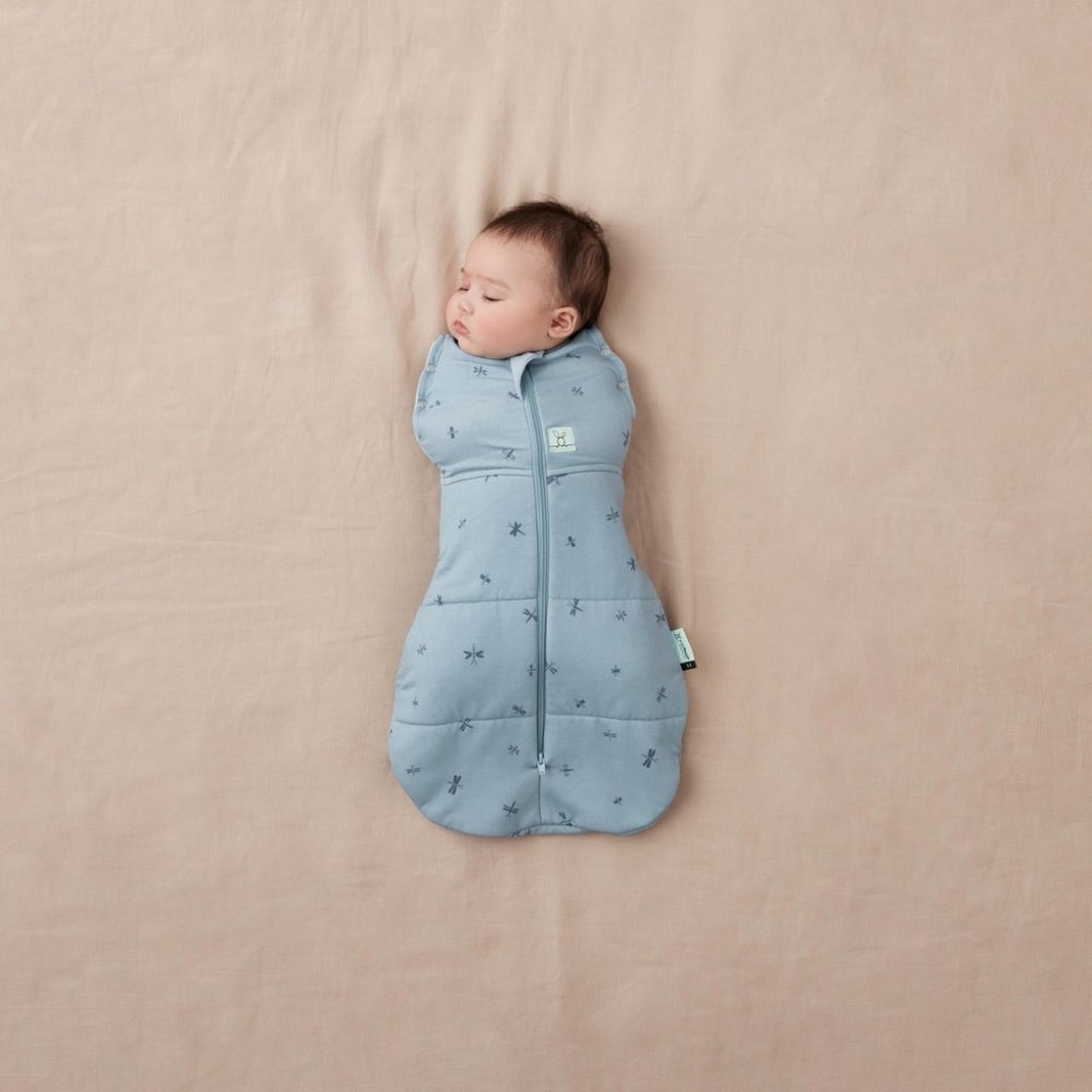 ERGOPOUCH Couverture d'emmaillotage et sac de couchage 2 en 1 Cocoon Dragonflies 6-12 m, 8-10 kg, 2,5 tog – Image 6