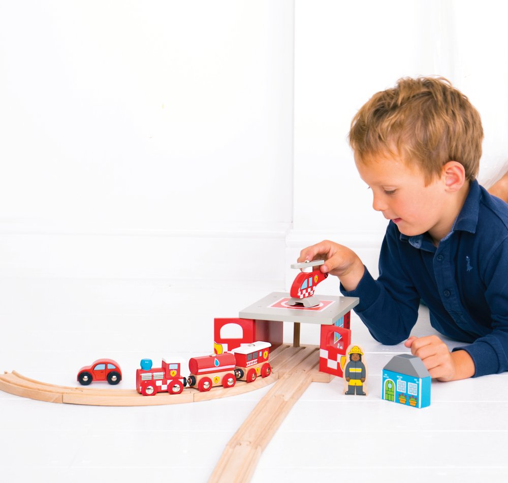 Bigjigs Rail Depo Straż Pożarna (zdjęcie 5)