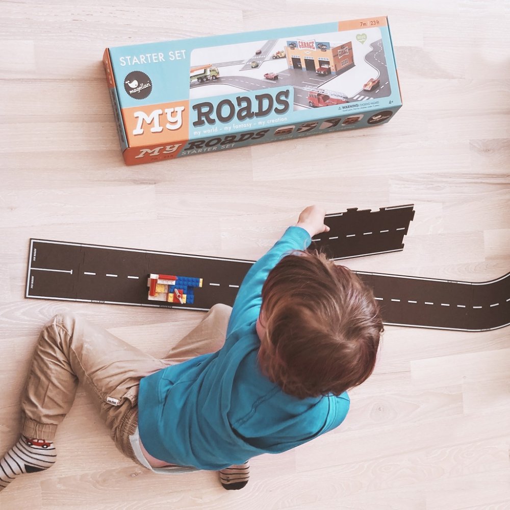 Magellan MyRoads Starter Set silnice s garáží (obrázek 7)