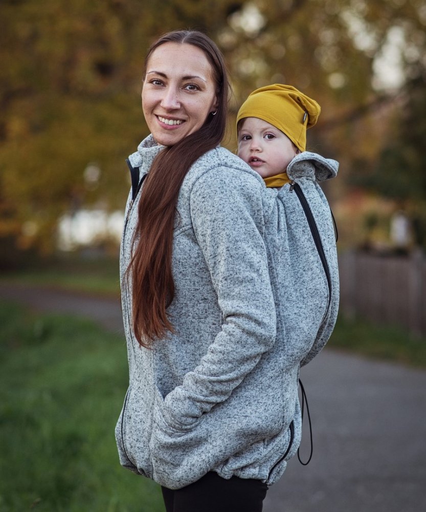 Portant le pull (devant et derrière) Lisa, gris L