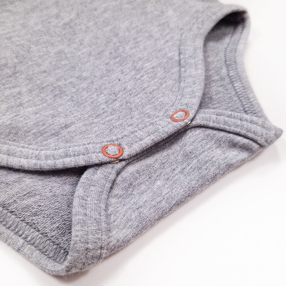 Body smanicato con immagine DR Outlast® - mélange grigio 62 - immagine 5