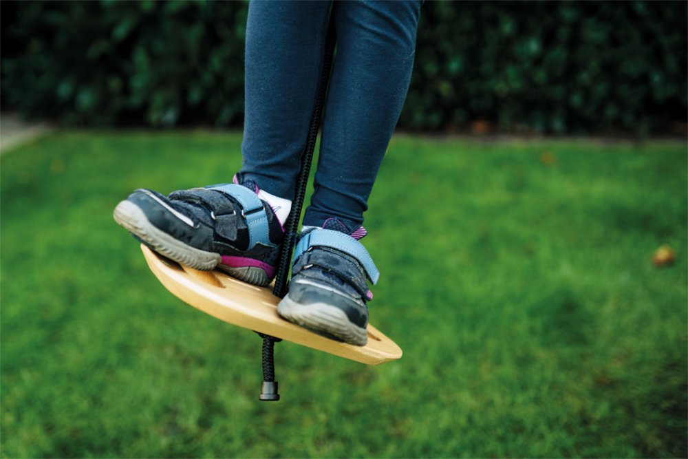 small foot Houpací disk s rukojeťmi Black Line (obrázek 8)