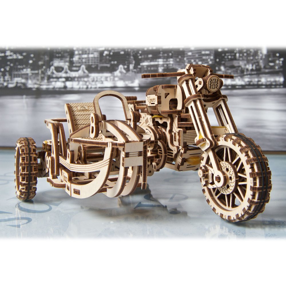 Ugears 3D dřevěné mechanické puzzle UGR-10 Motorka (scrambler) s vozíkem (obrázek 3)