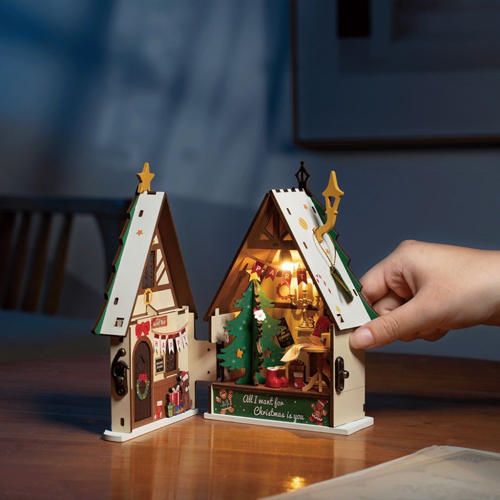RoboTime 3D dřevěná skládačka Miniatura domečku Svítící vánoční dům (obrázek 4)