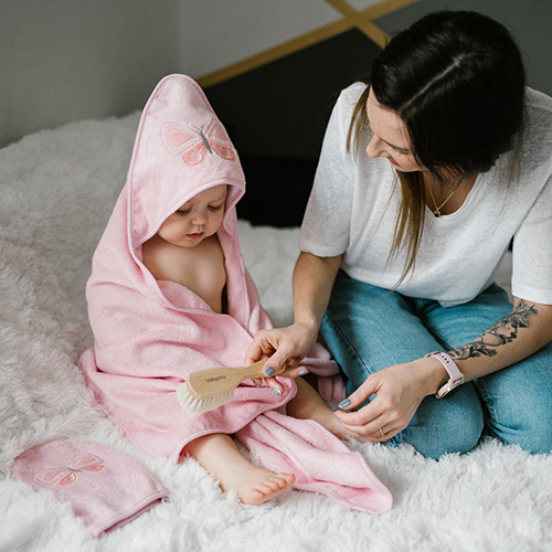 BABYONO Asciugamano con cappuccio Bamboo rosa 100x100 cm - immagine 4