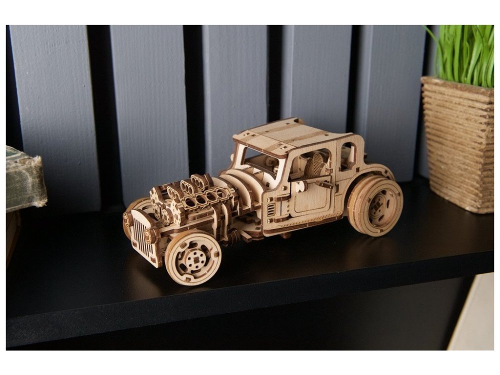 Ugears 3D dřevěné mechanické puzzle The Hot Rod Furious (obrázek 3)