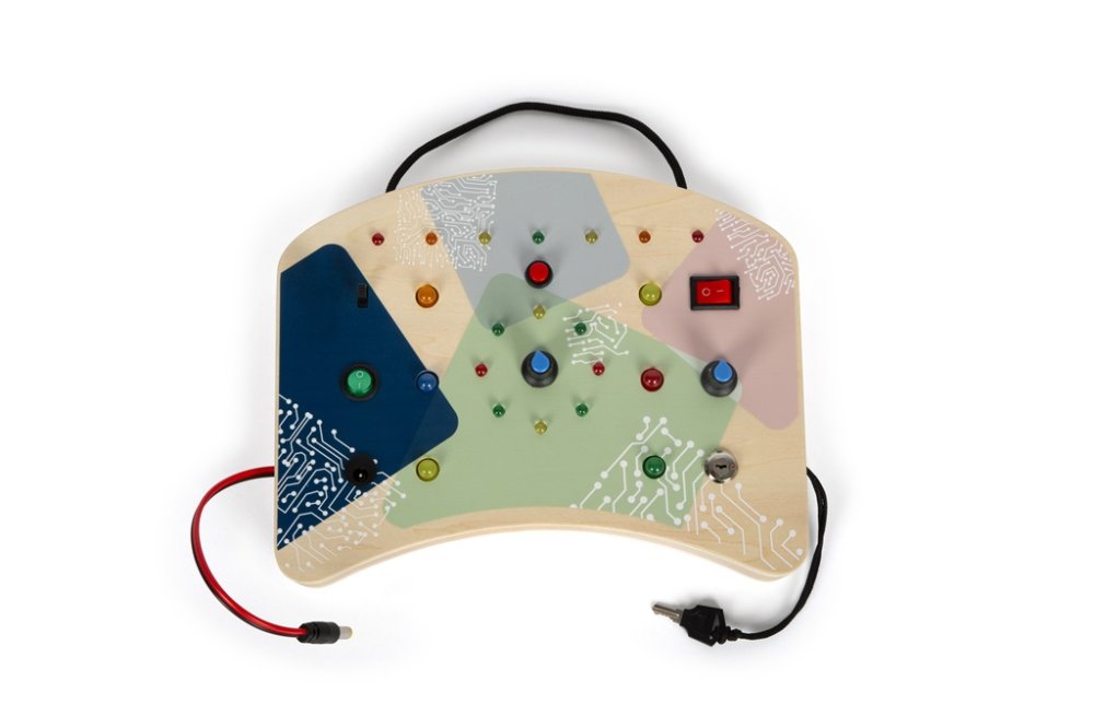 small foot Tablero de motricidad con luces LED e interruptores - Imagen 4