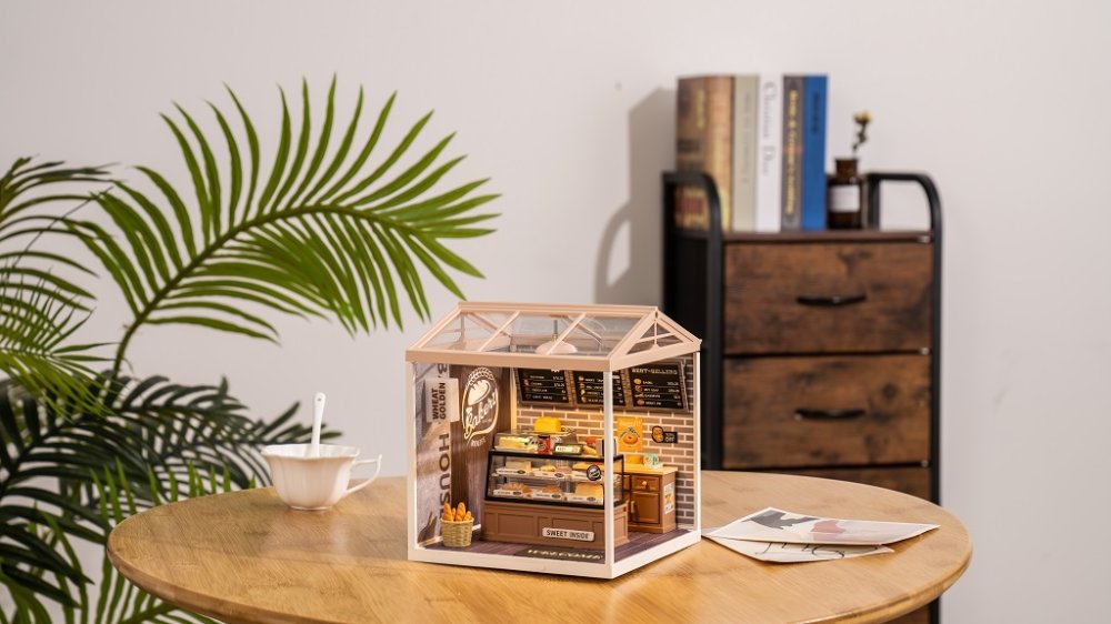 RoboTime 3D dřevěná skládačka Miniatura domečku Pekárna Golden Wheat (obrázek 10)