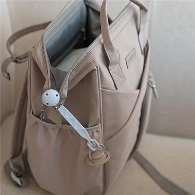 BABYONO Clip pour sucette en silicone - beige – Image 5