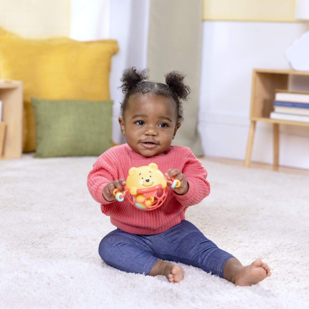 BRIGHT STARTS Zabawka Oball grzechotka Winnie the Pooh Jingle & Shake™ 0m+ - obrazek 6